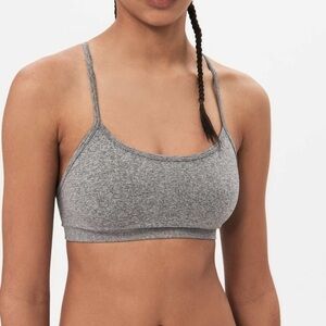 SPLITS59 Loren Seamless Sports Bra in Heathered Grey. Women's M/L